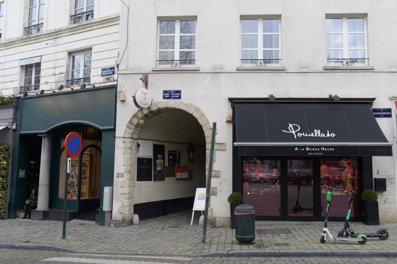Private En-Suite Room In The Heart Of Le Sablon Brüssel Exterior foto