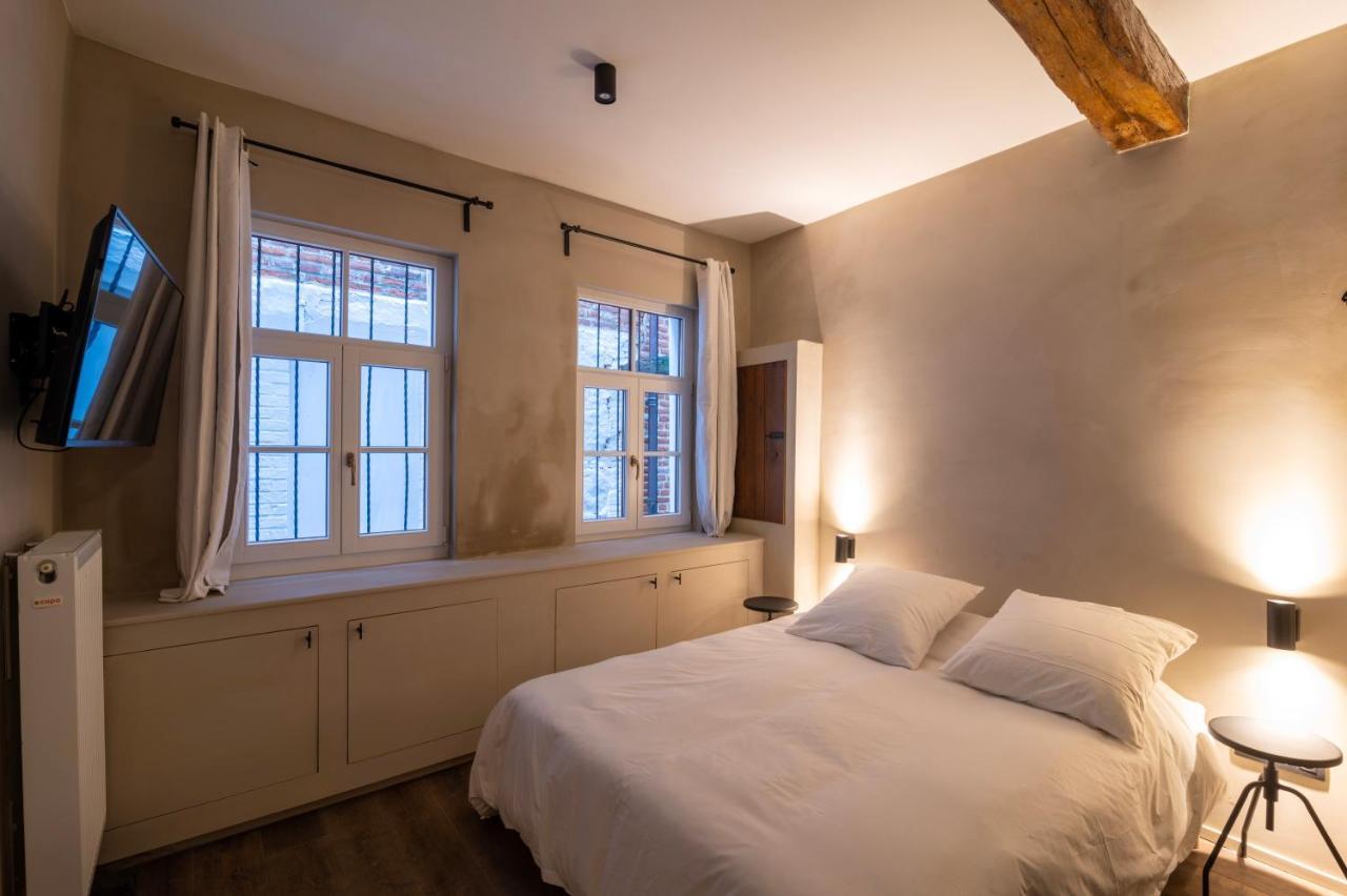 Private En-Suite Room In The Heart Of Le Sablon Brüssel Exterior foto